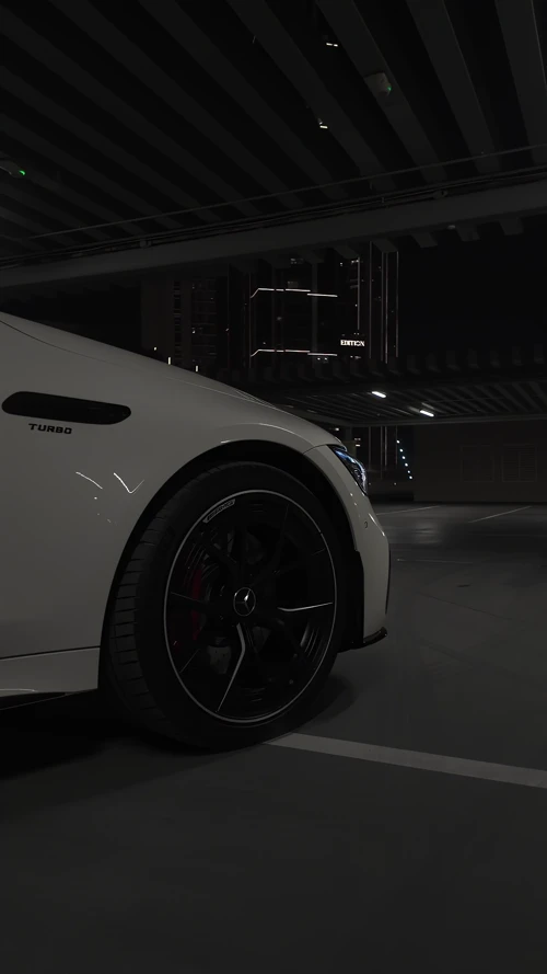 mercedes-benz-amg-gt43-carrete-blanco