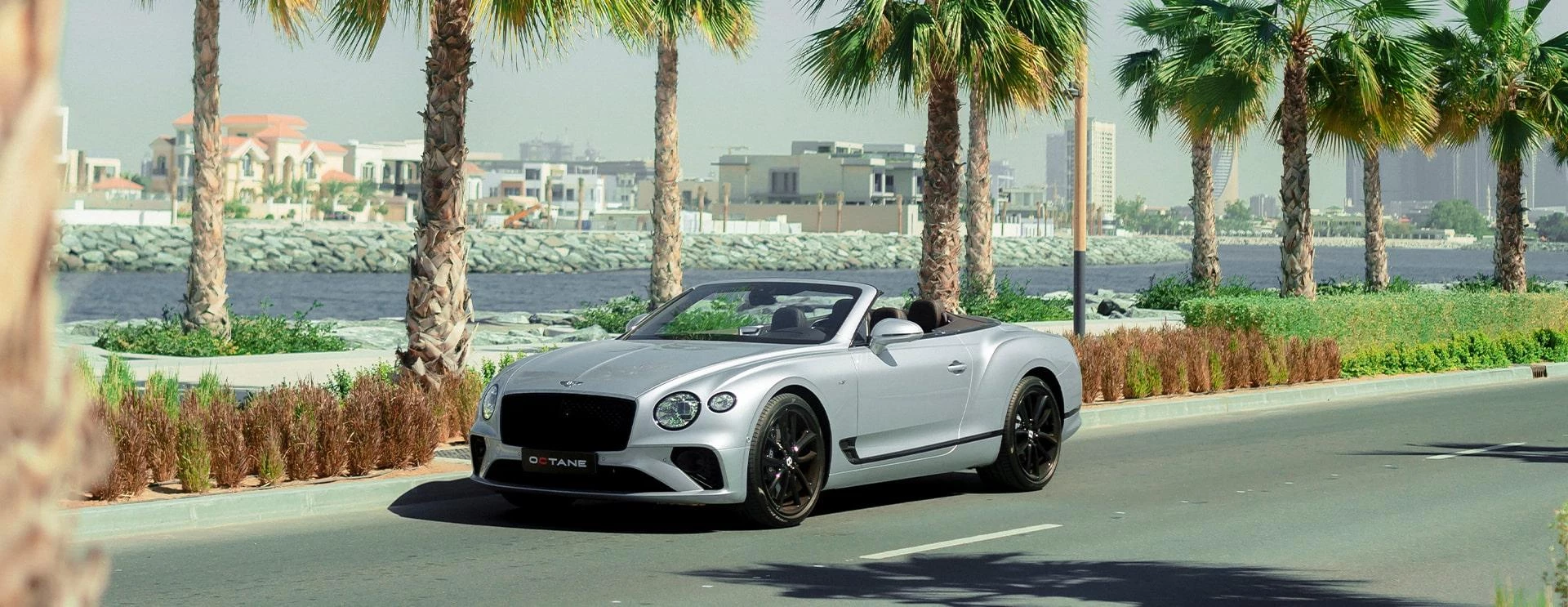 Hyr Bentley Continental i Dubai