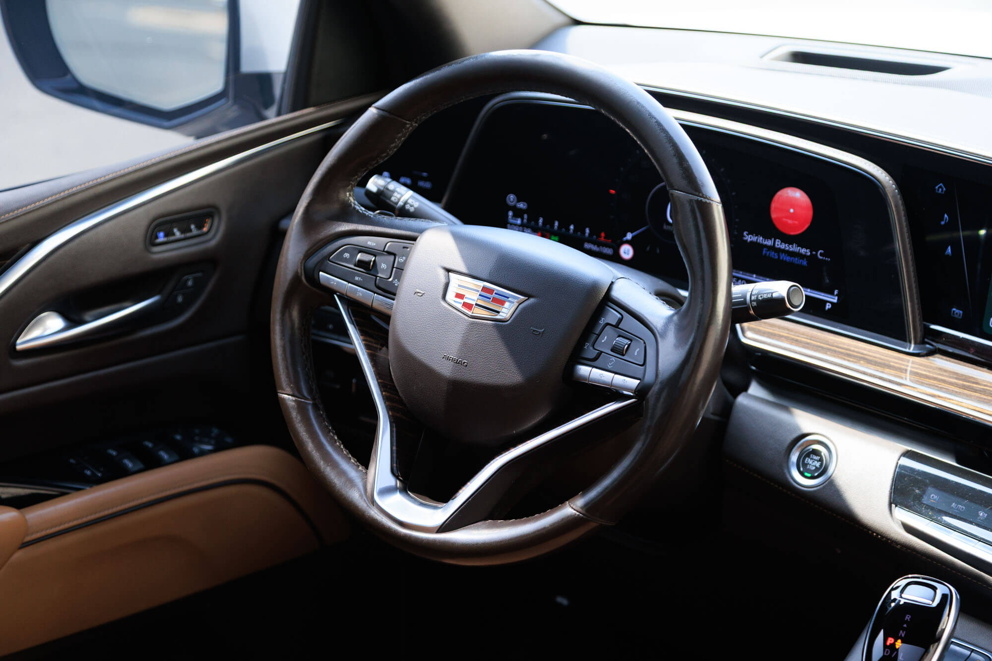 Cadillac Escalade Branco