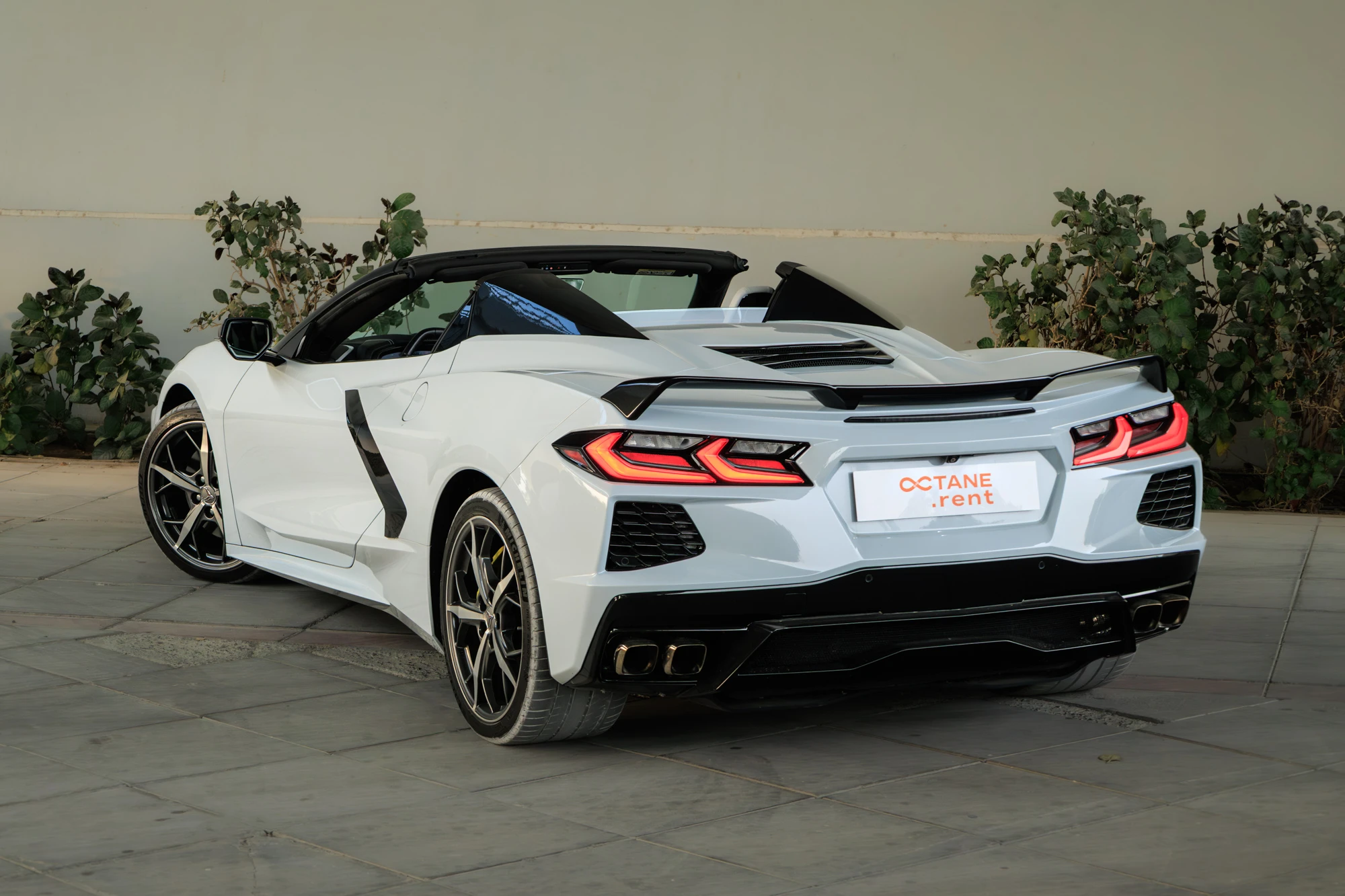 Chevrolet Corvette C8 White
