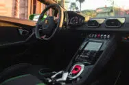 Huracan EVO Spyder interior