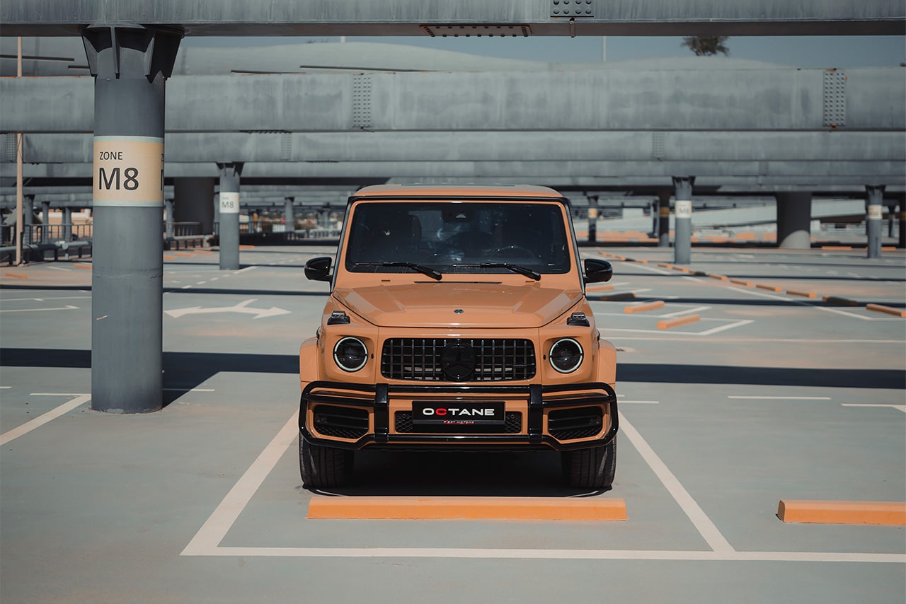 G63 AMG beige da noleggiare