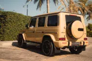 louer une mercedes g63 beige