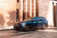 BMW X7 Bleu foncé
