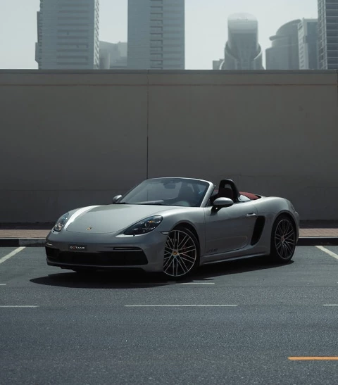 Rent Porsche Boxster in Abu Dhabi