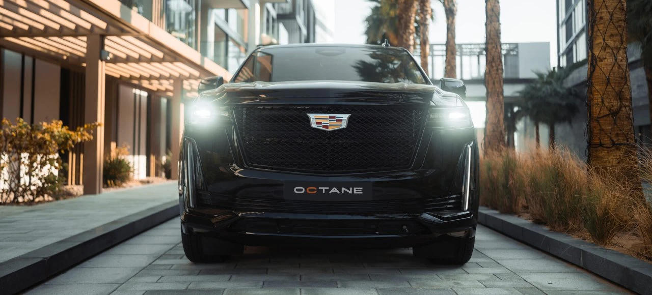 Cadillac Escalade ESV Negro