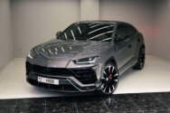 Lamborghini Urus אפור