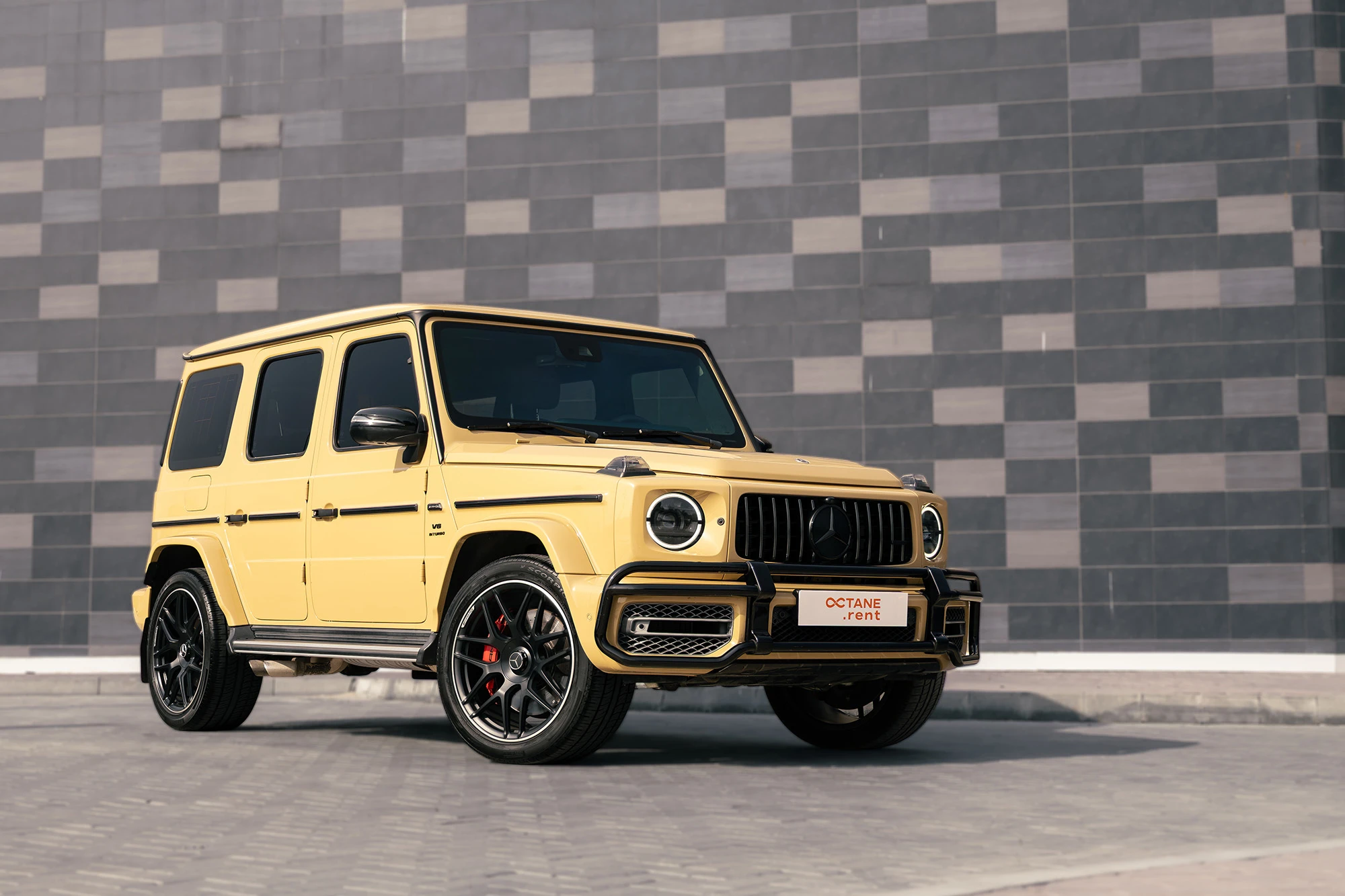 Mercedes G63 AMG Beige