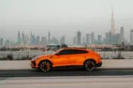 兰博基尼 Urus 碳橙 橙色兰博基尼 Urus 租赁 迪拜