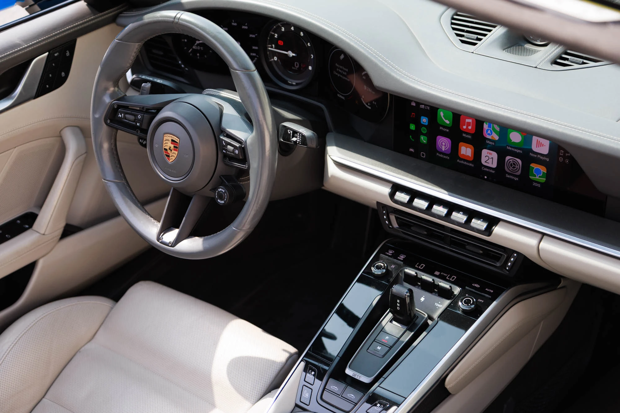 Porsche 911 Targa 4S Blue