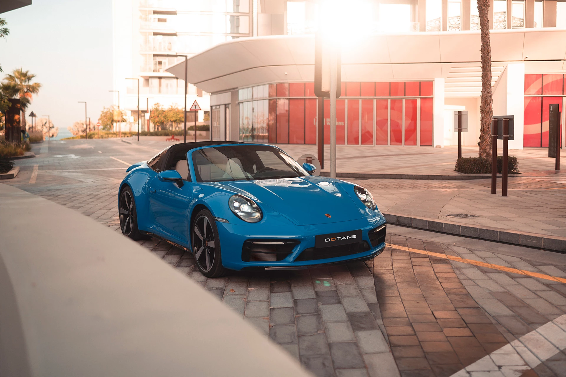 Alquilar un Porsche 911 en Dubai