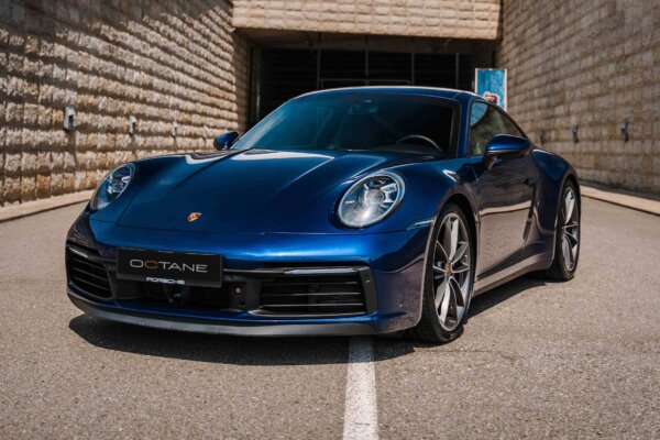 Porsche 911 Carrera S Rental
