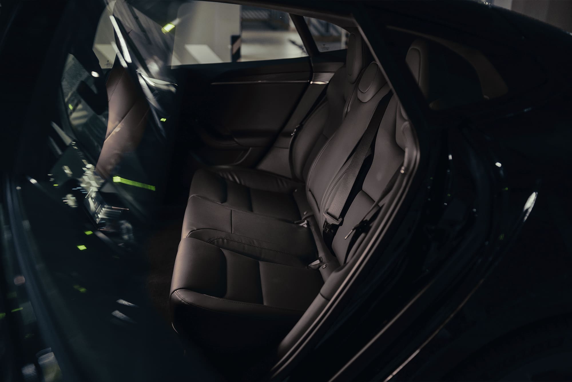 Tesla Model S Plaid Black