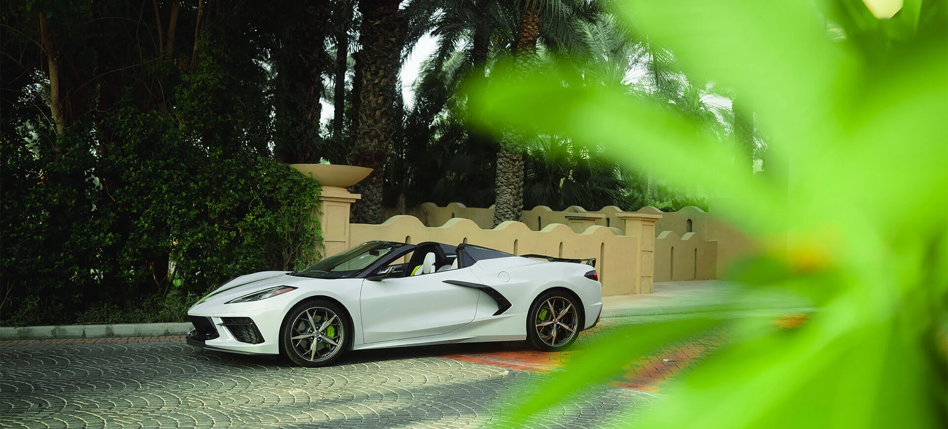 Alquile un Chevrolet Corvette en Dubai