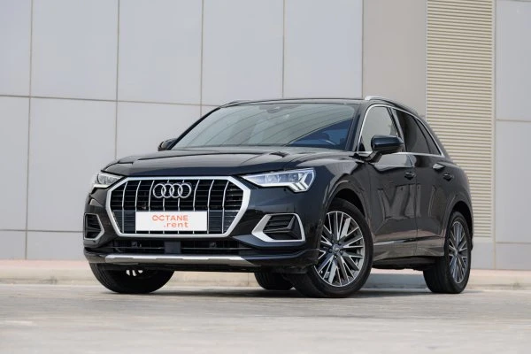 Audi Q3 Black