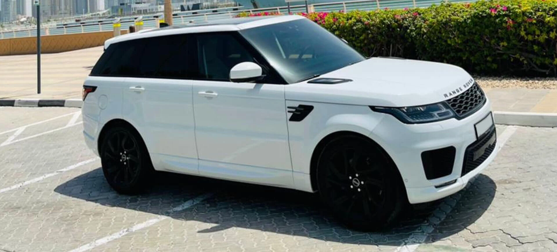 Range Rover Sport White