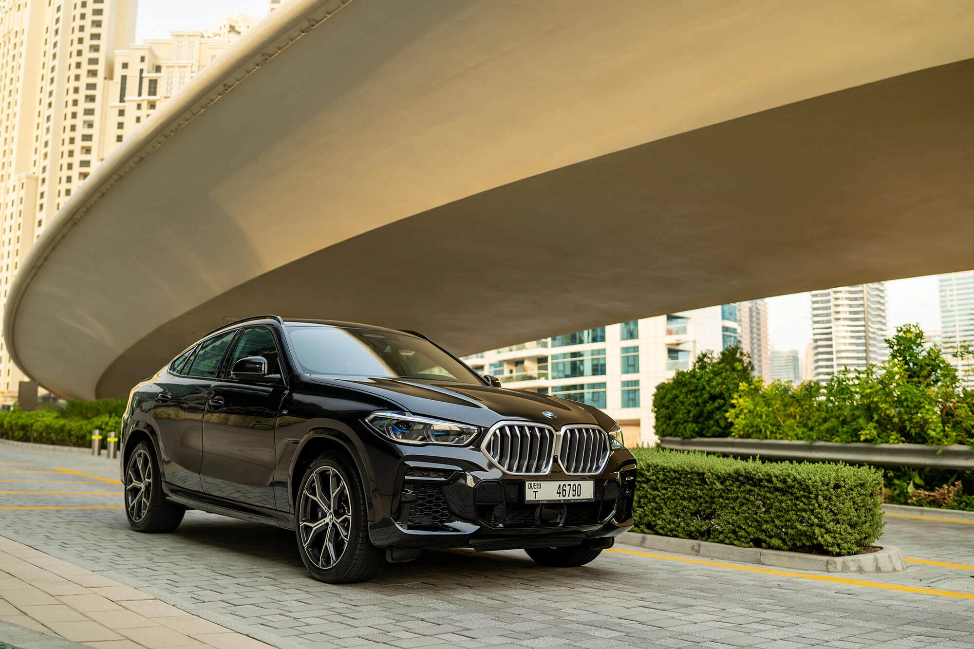 BMW X6 (G06) : modèles, caractéristiques techniques et prix