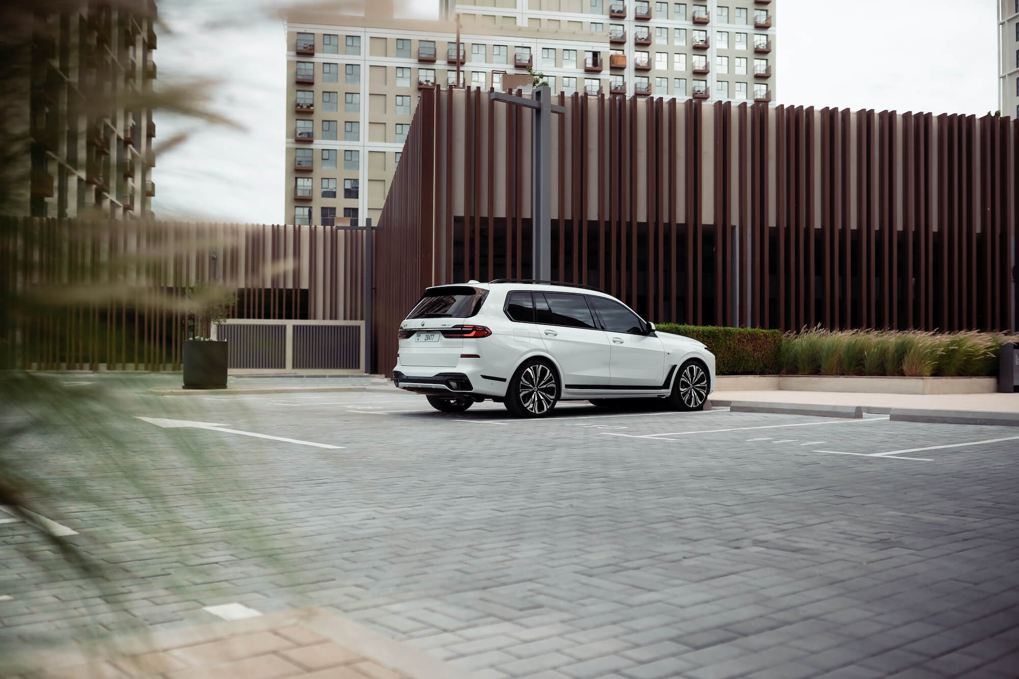 تأجير bmw x7