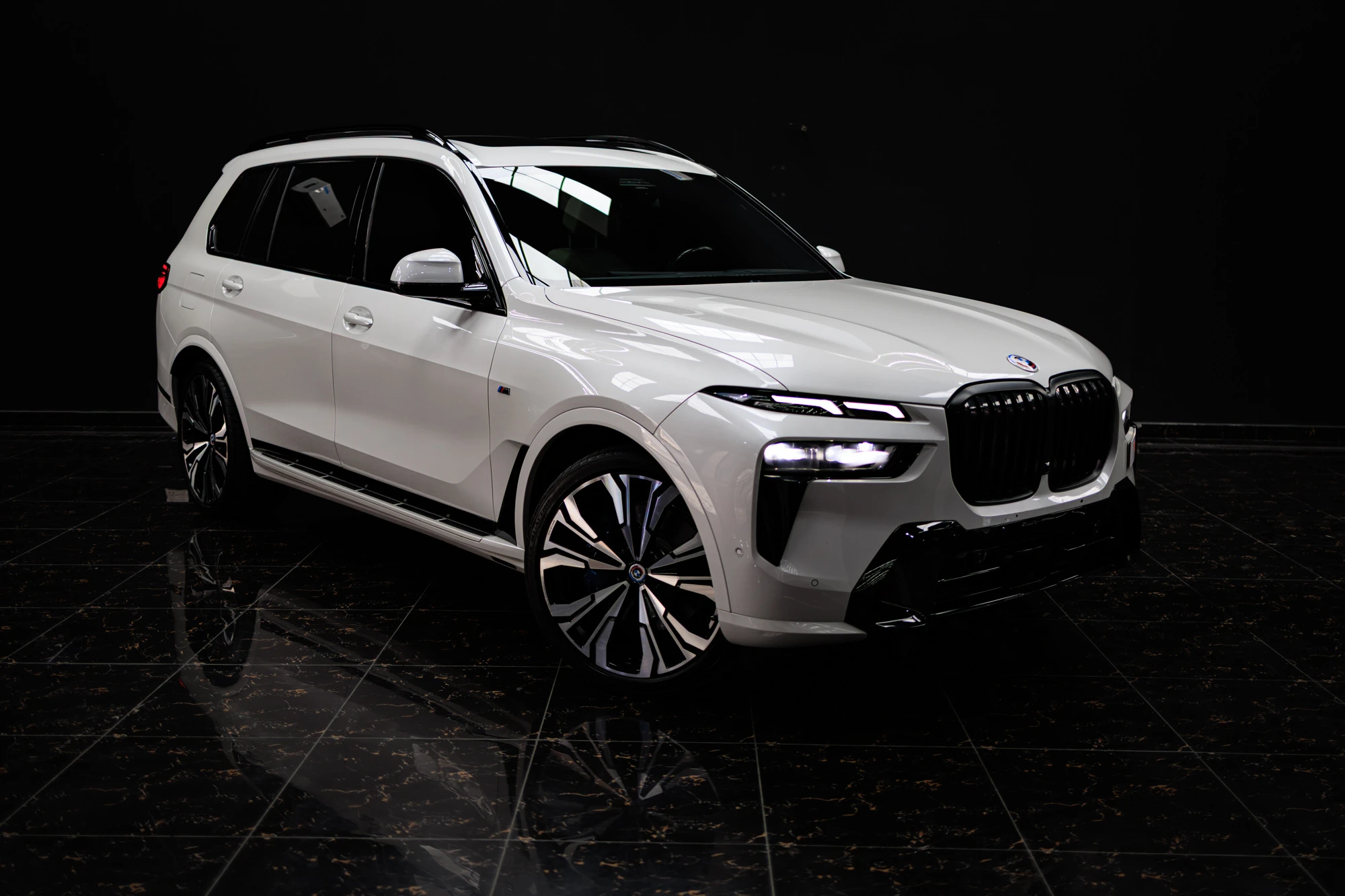 BMW X7 New Gen White
