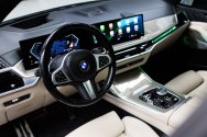 BMW X7 New Gen White BMW X7 New Gen White