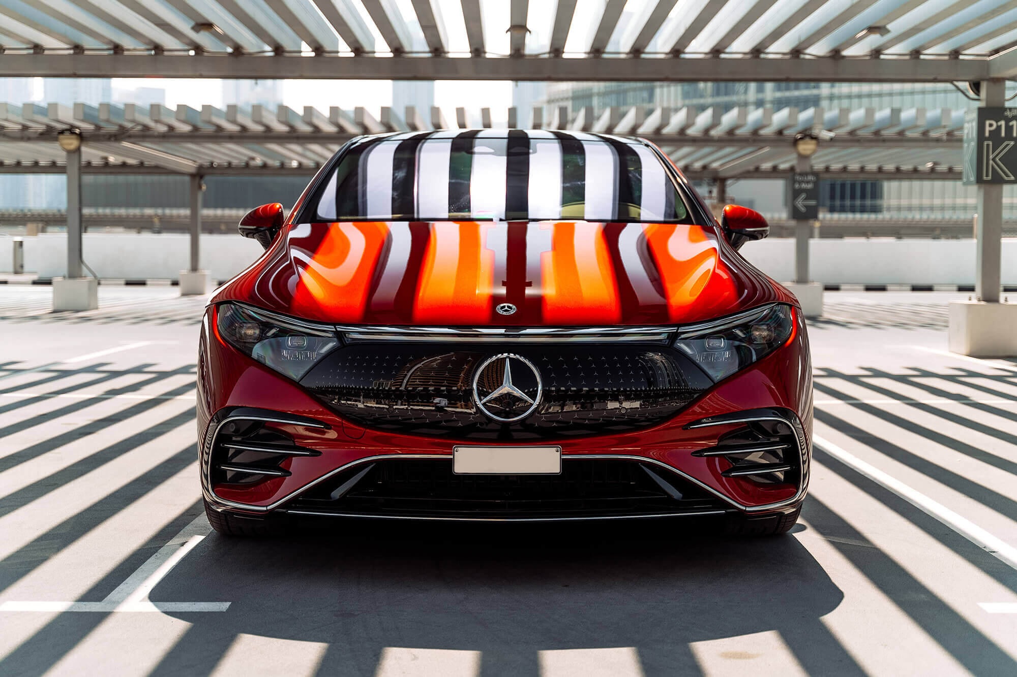 mercedes eqs rosso dubai