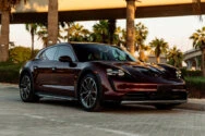 Porsche Taycan Cross Turismo 4 Rot