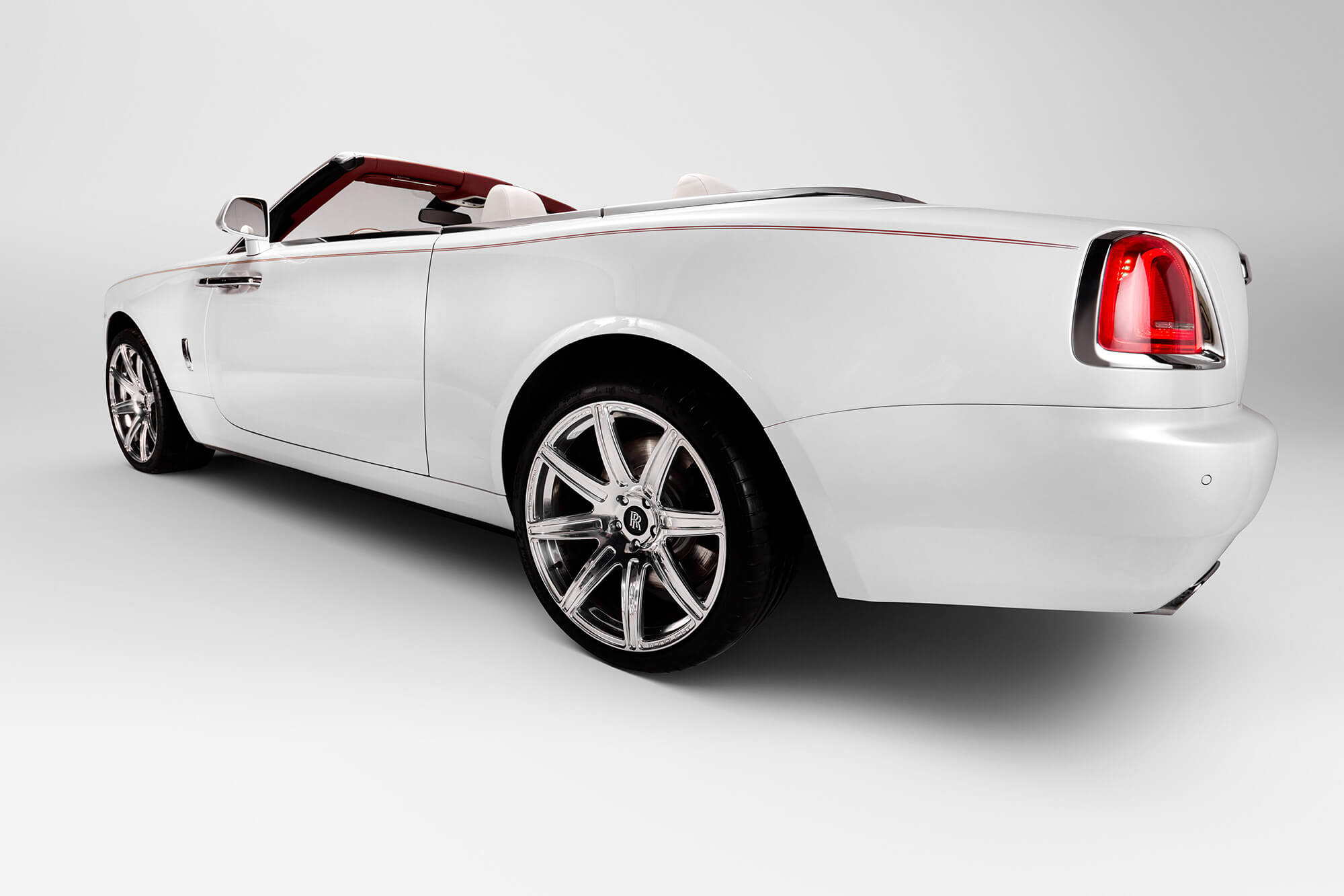 Rolls Royce Dawn White & Red