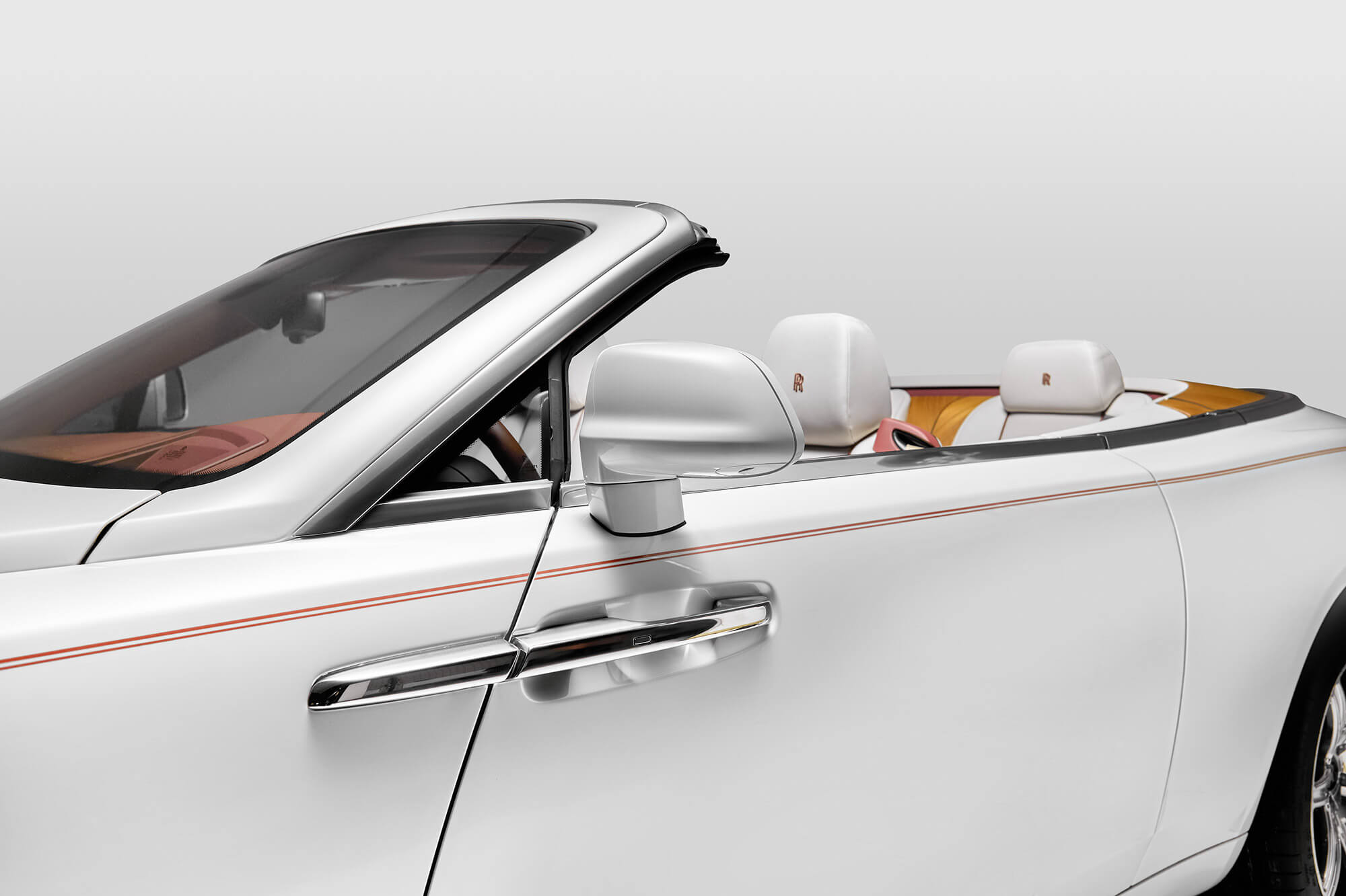Rolls Royce Dawn White & Red