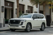 Toyota Land Cruiser 300 Hvid