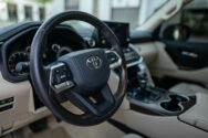 Toyota Land Cruiser 300 Hvid