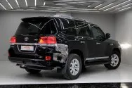 Toyota Land Cruiser 200 Black Toyota Land Cruiser 200 Black