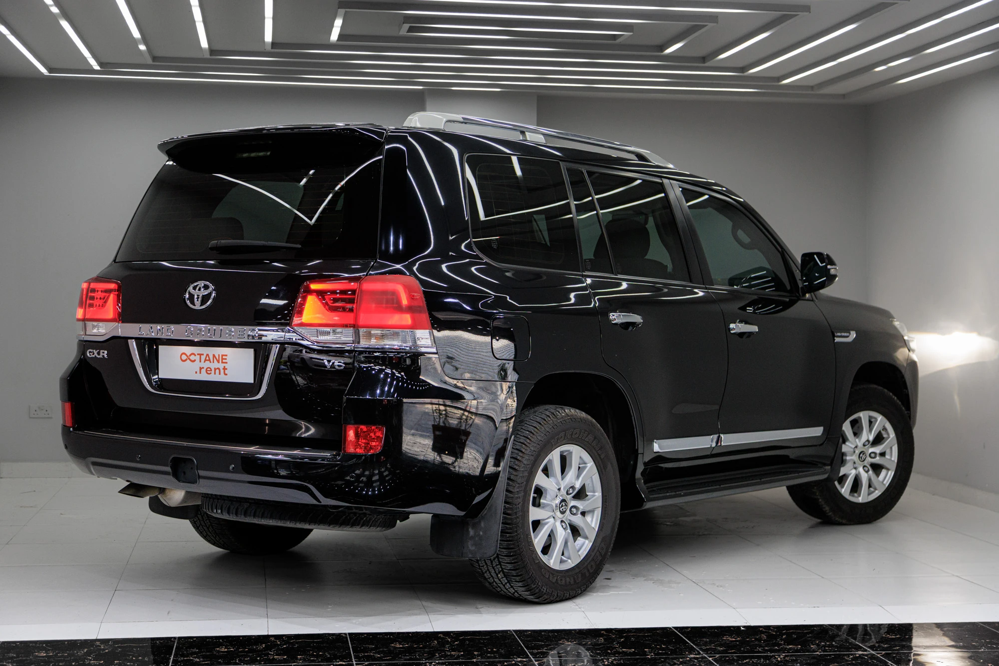 Toyota Land Cruiser 200 Black Toyota Land Cruiser 200 Black