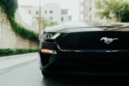 Ford Mustang noire