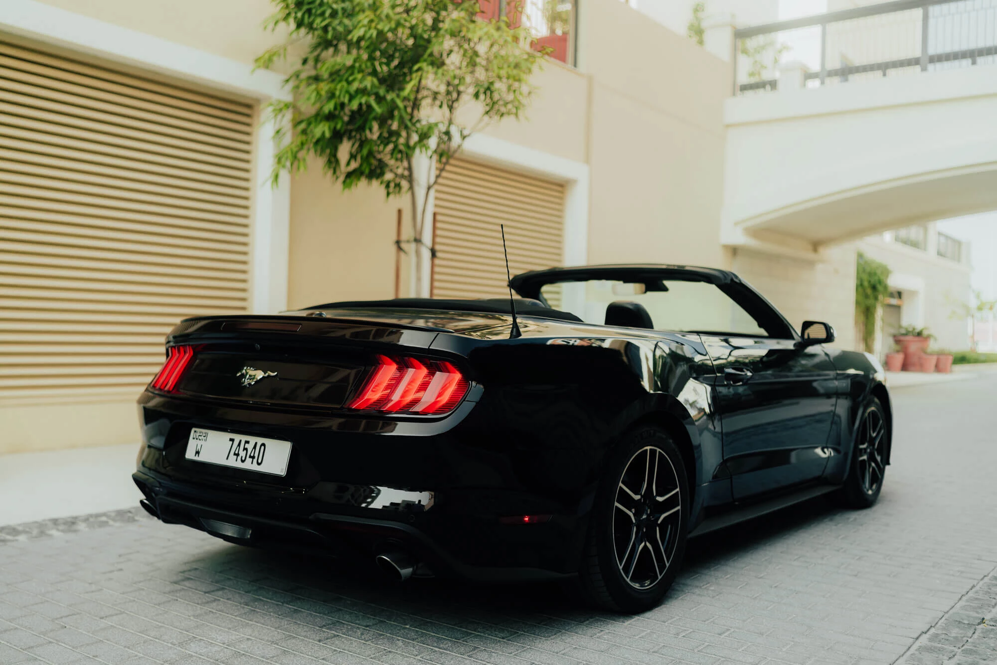 Ford Mustang 2021 Nero