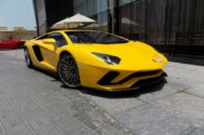 Lamborghini Aventador S Jaune