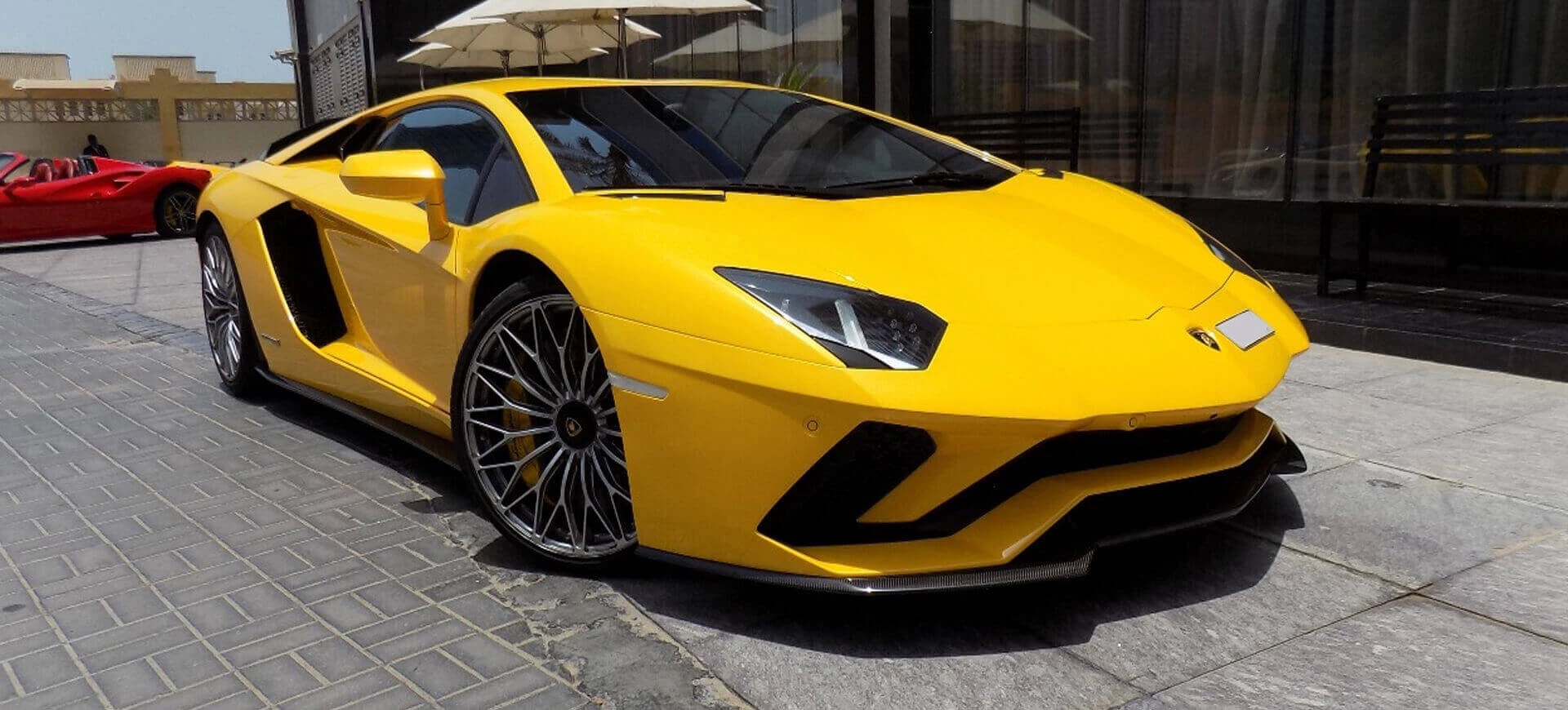 Lamborghini Aventador S Yellow