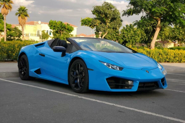 Lamborghini Huracan Spyder Blauw