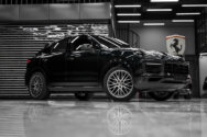 Porsche Cayenne Black