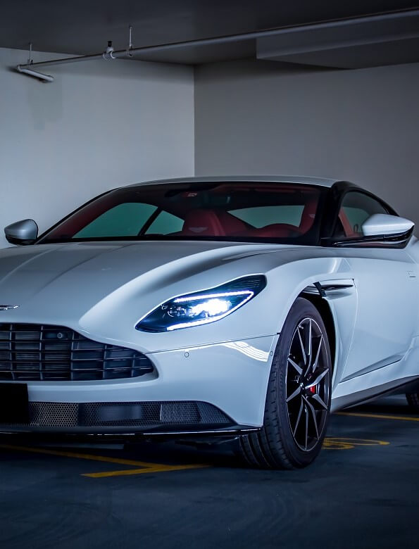 Lej Aston Martin i Dubai