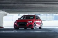 audi rs4 rosso