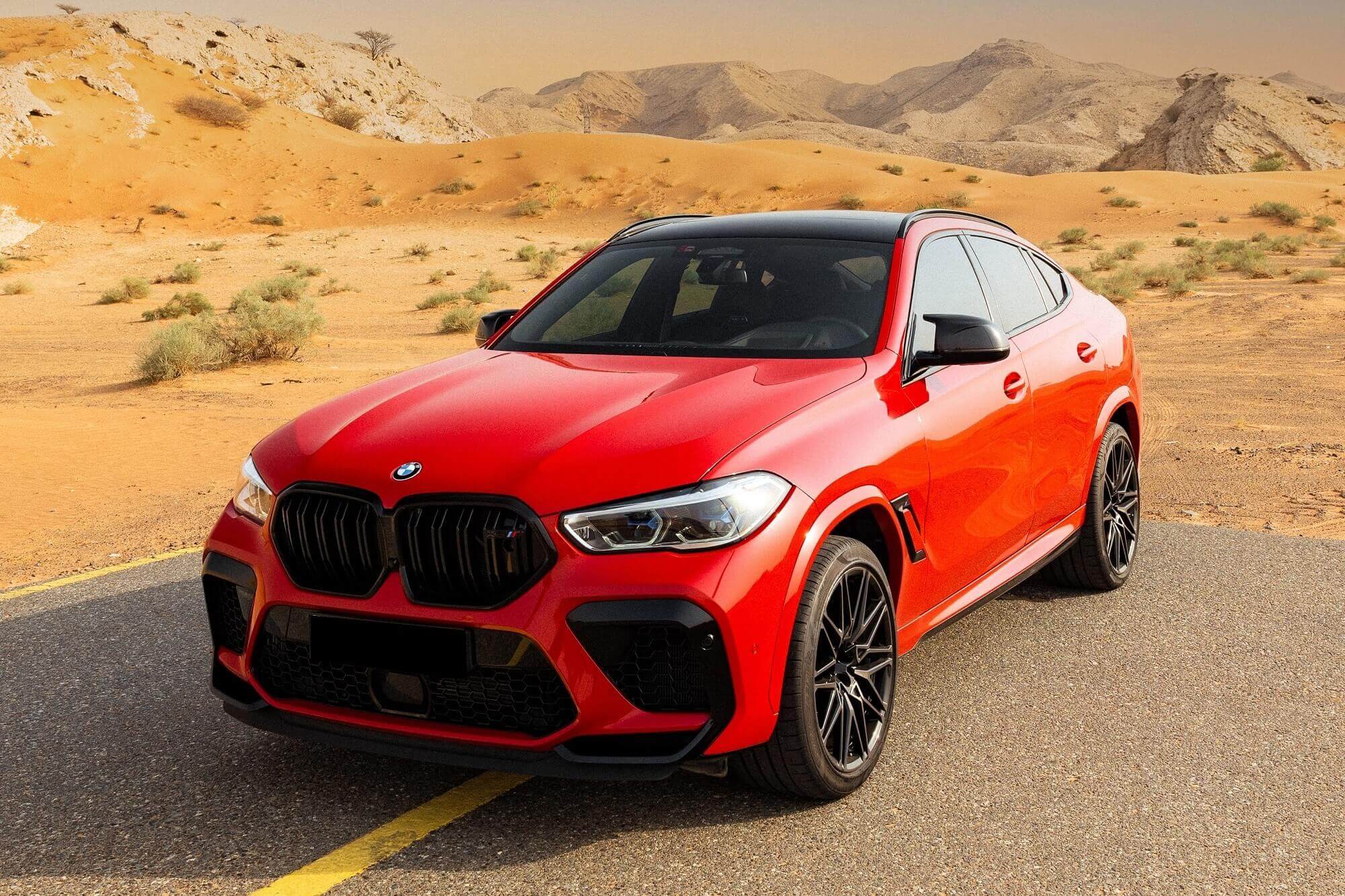 BMW X6M Röd