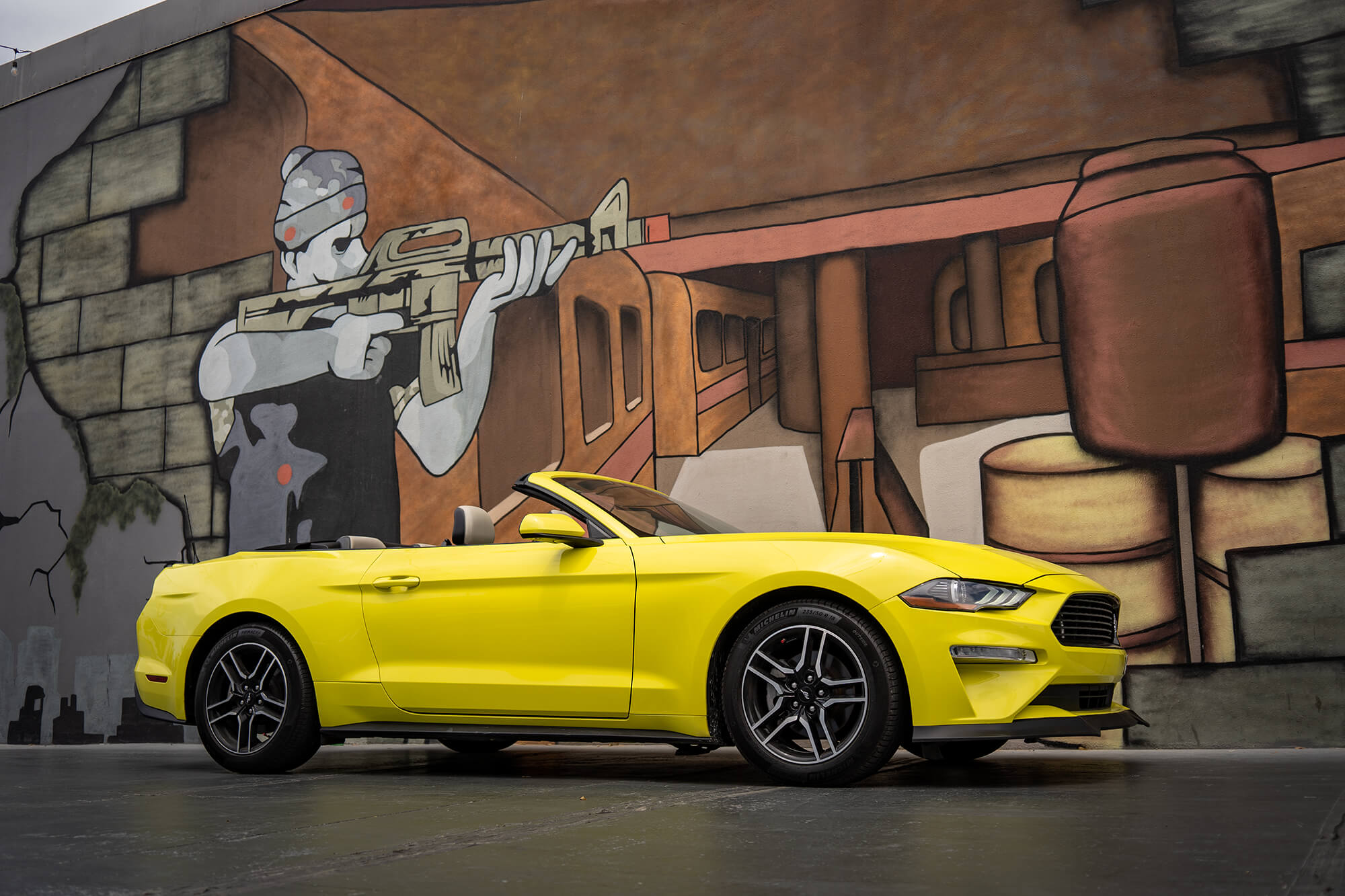 Ford Mustang Convertible Yellow