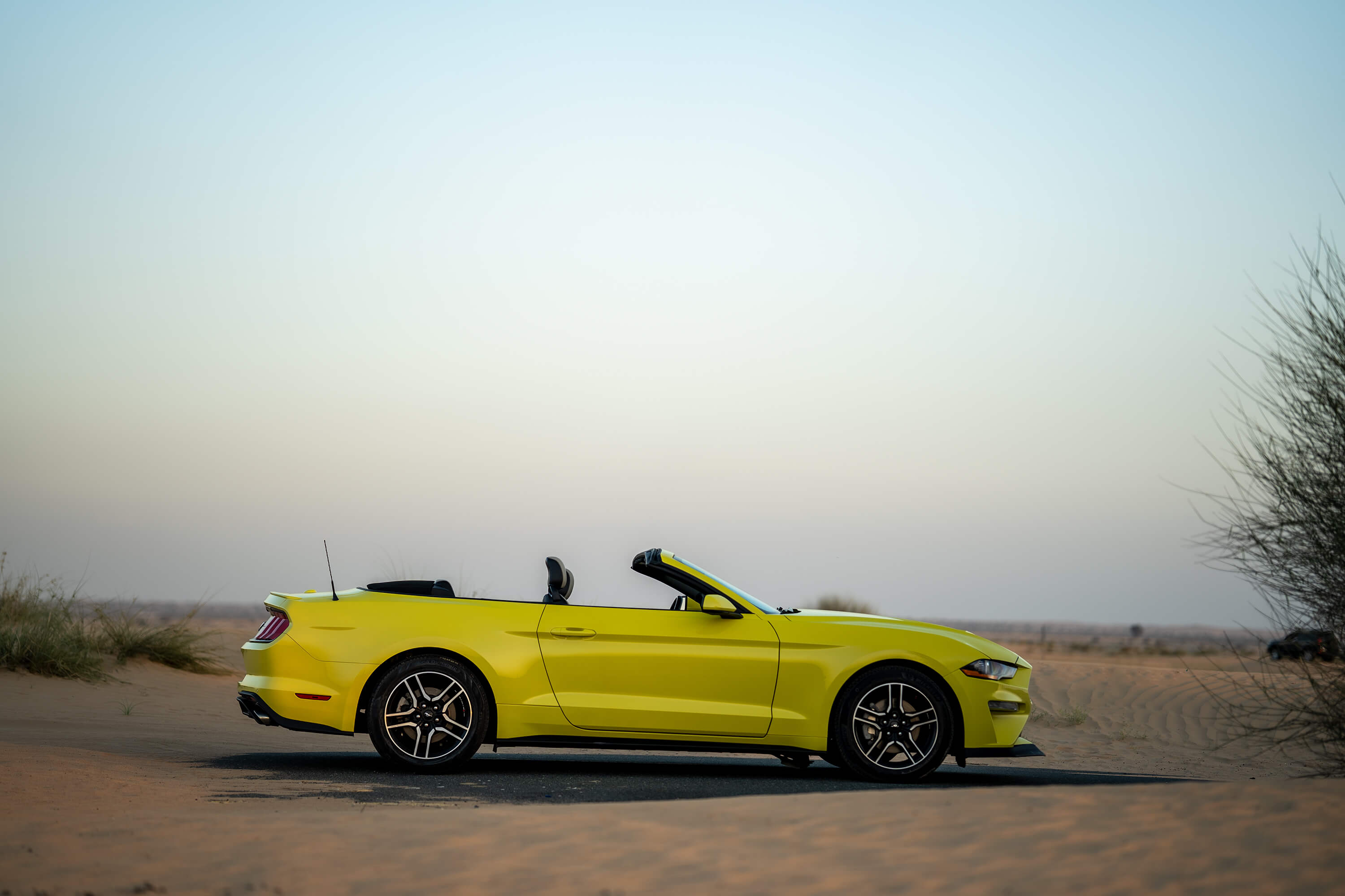 Ford Mustang Convertible Yellow