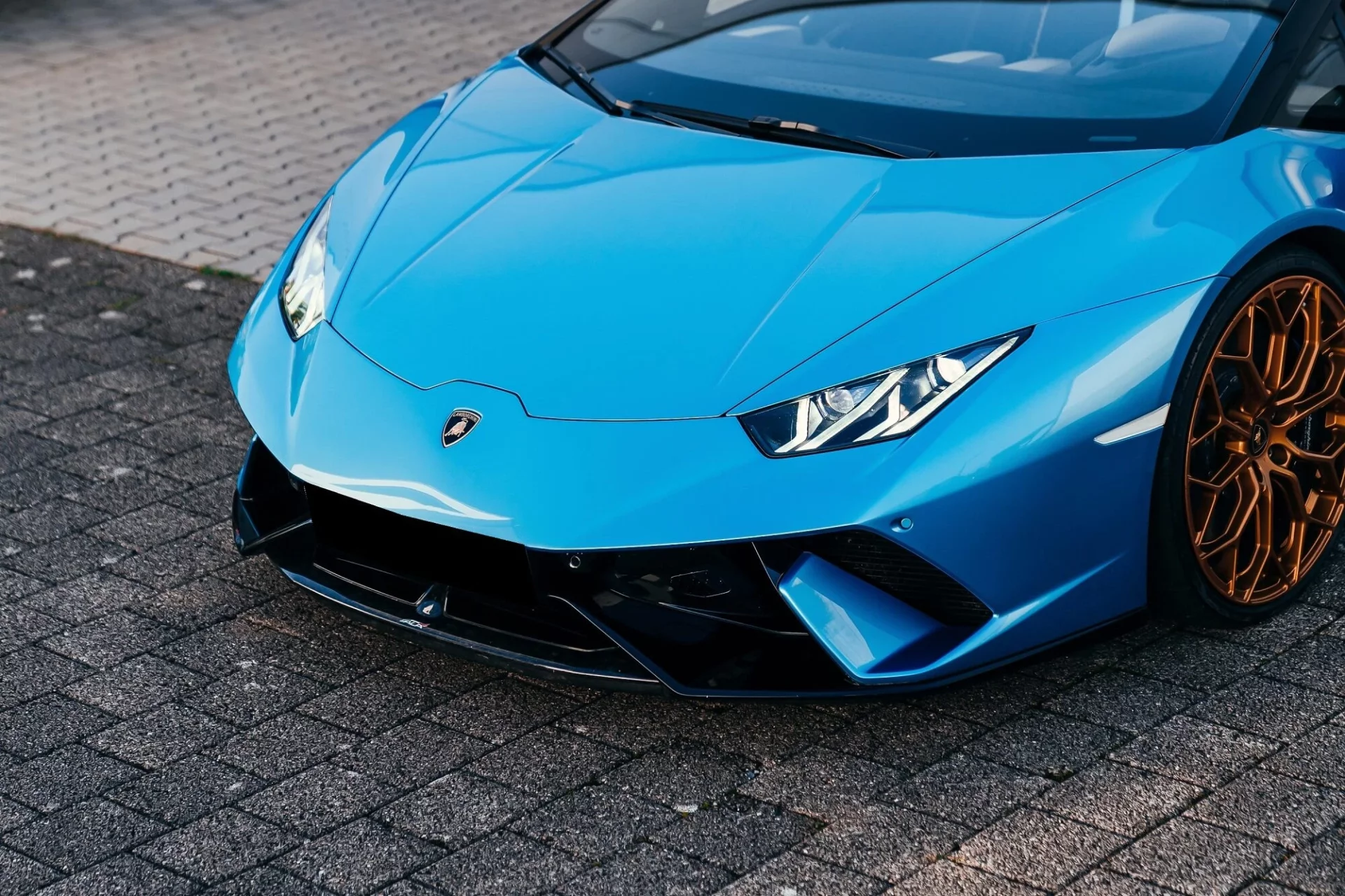 Lamborghini Huracan performante spyder Blau