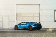 兰博基尼 Huracan performante spyder Blue