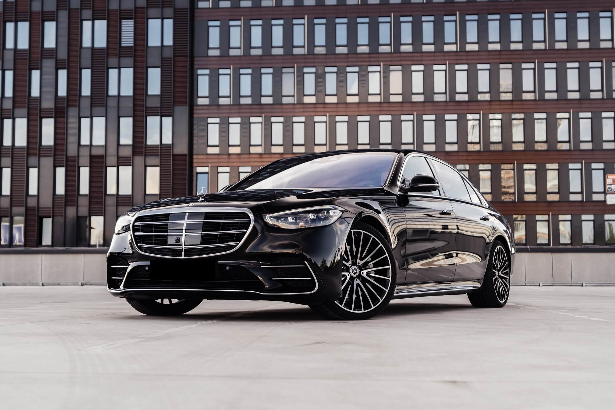 Mercedes Benz S-Class 223 Black