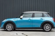 Mini Cooper S blå og hvid