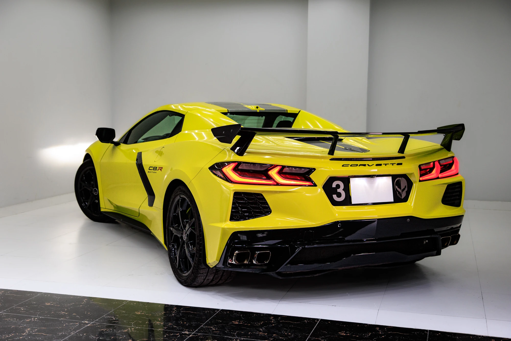 Chevrolet Corvette C8 R Edition Yellow