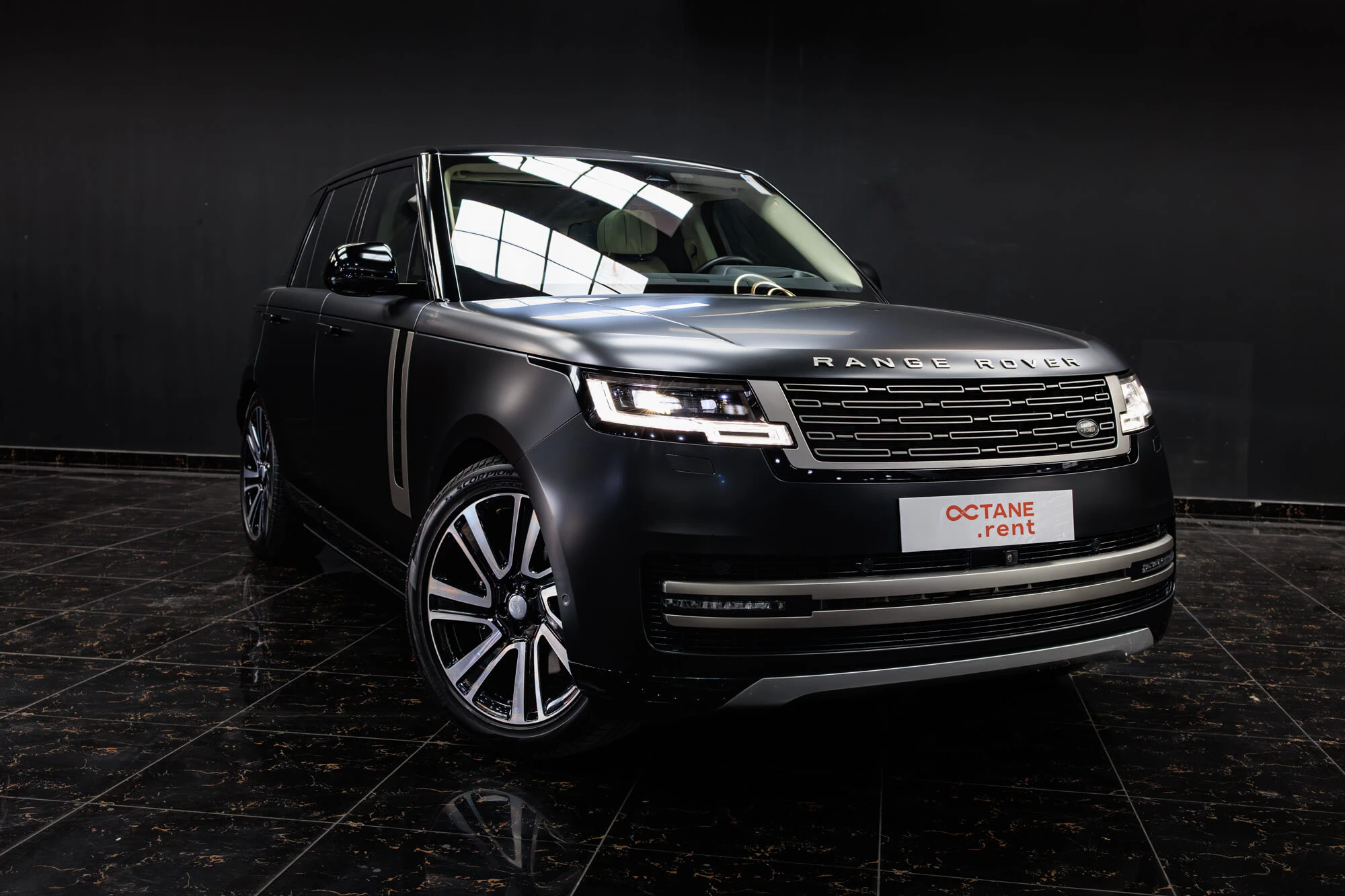 Land Rover Range Rover HSE Black