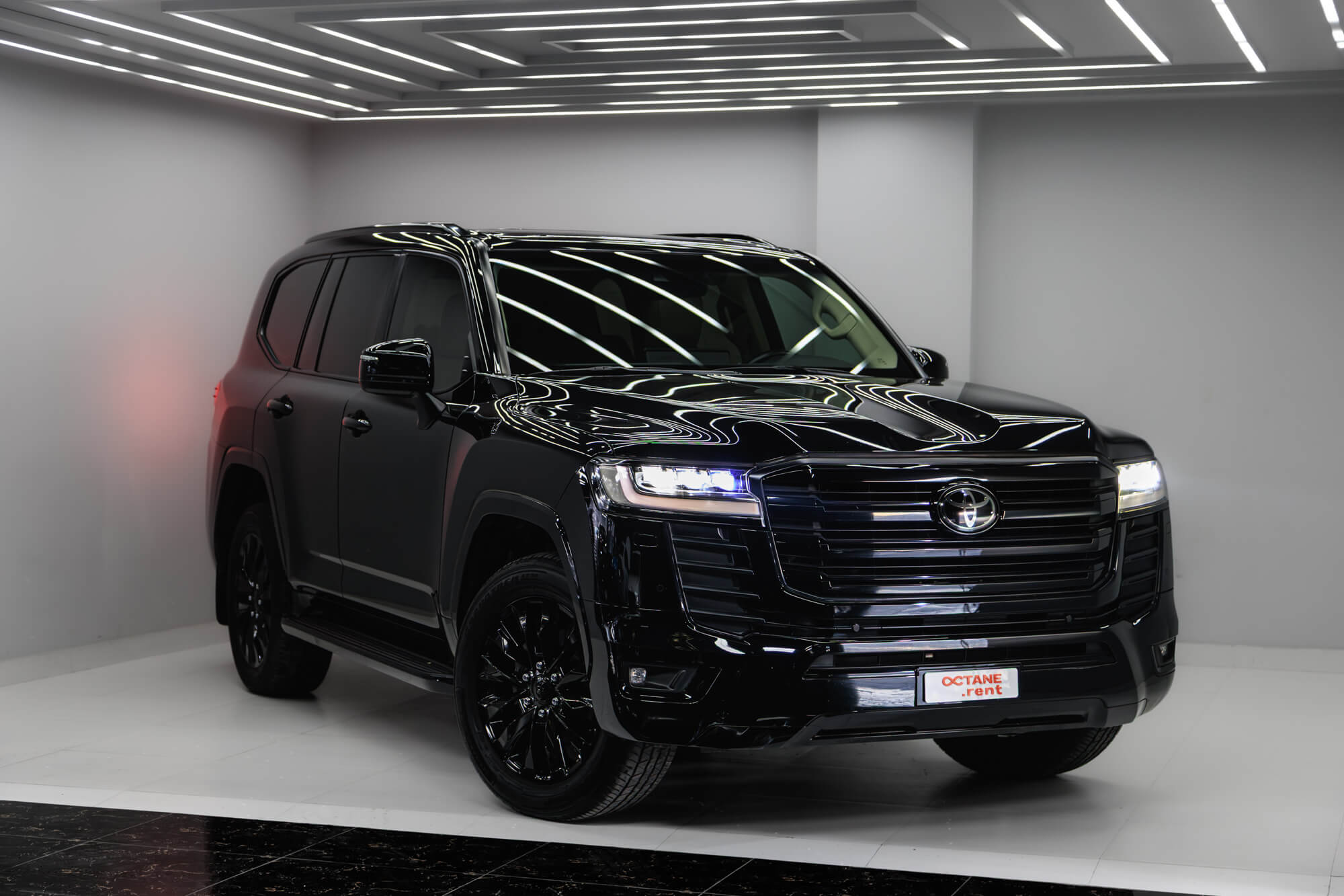 Toyota Land Cruiser 300 Black